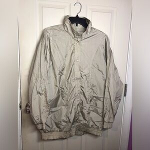 Neyelle Woman’s Button Up Nylon Track Jacket Windbreaker Raincoat Size Medium